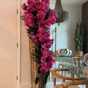 Largeogon artificial plant in vase