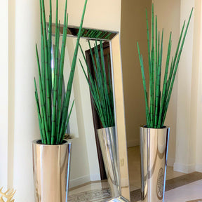 Largeelas artificial plant in vase