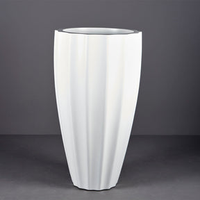 Engraesin artificial plant in vase