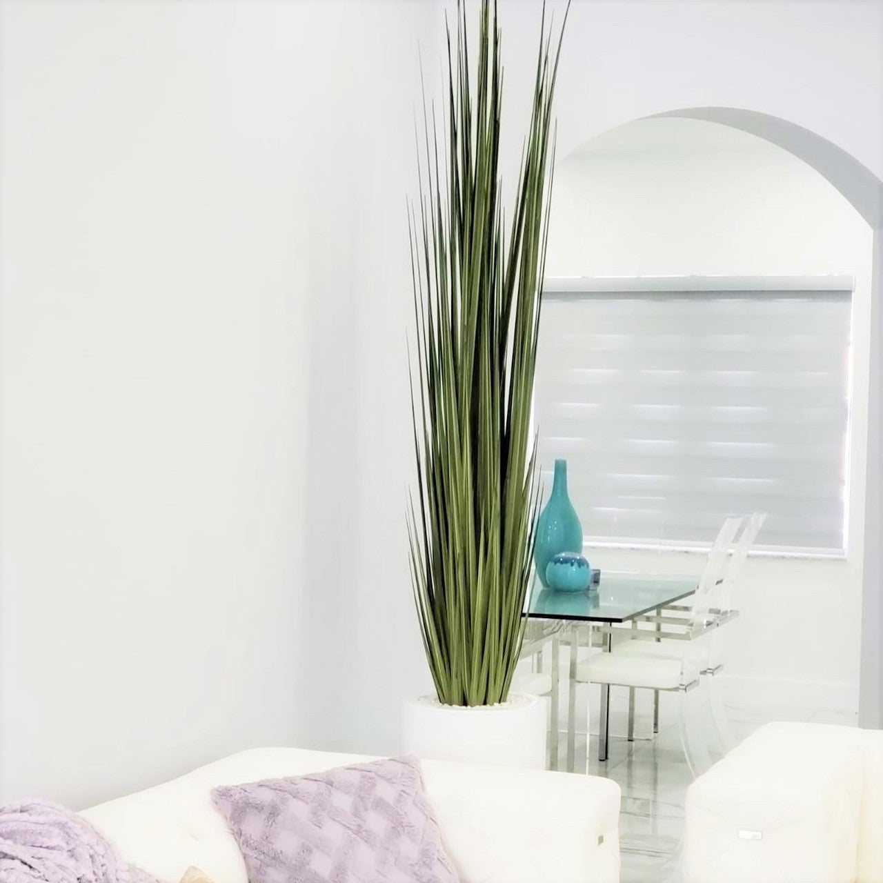 Largeolut artificial plant in vase
